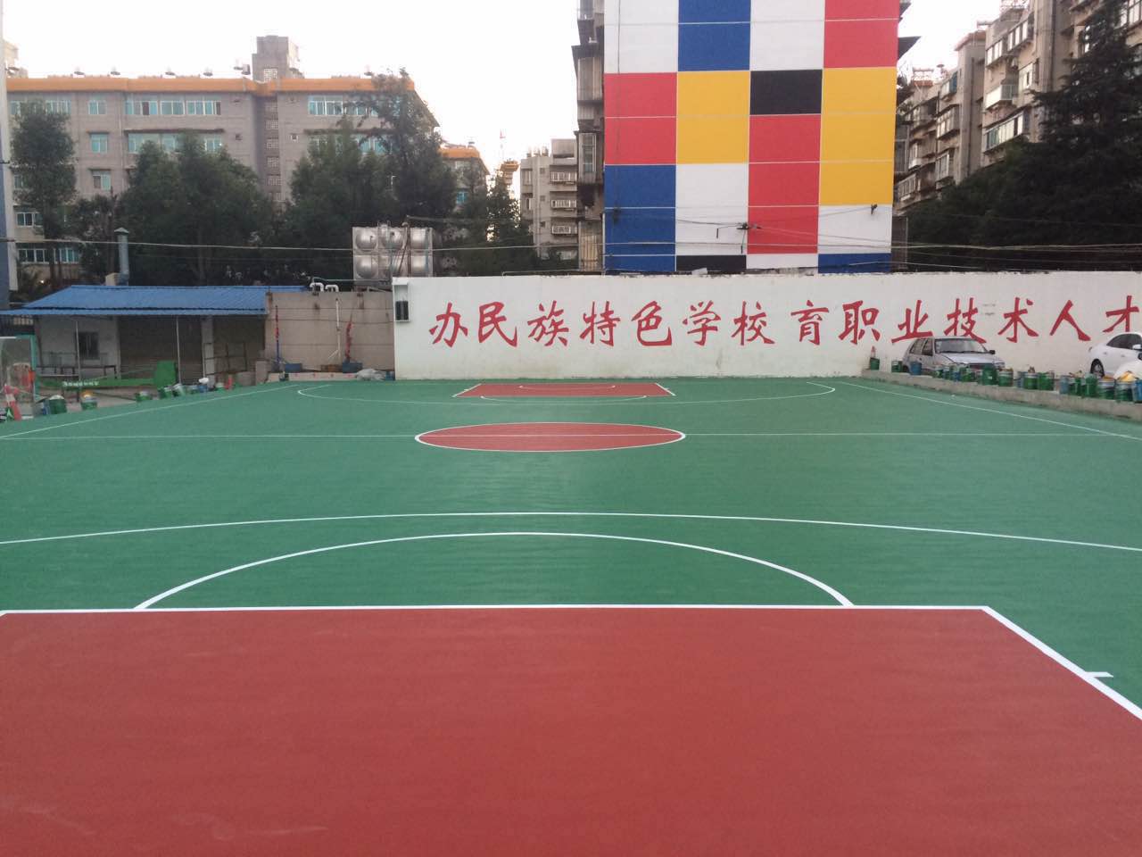 云南省昆明市中等專(zhuān)業(yè)學(xué)校